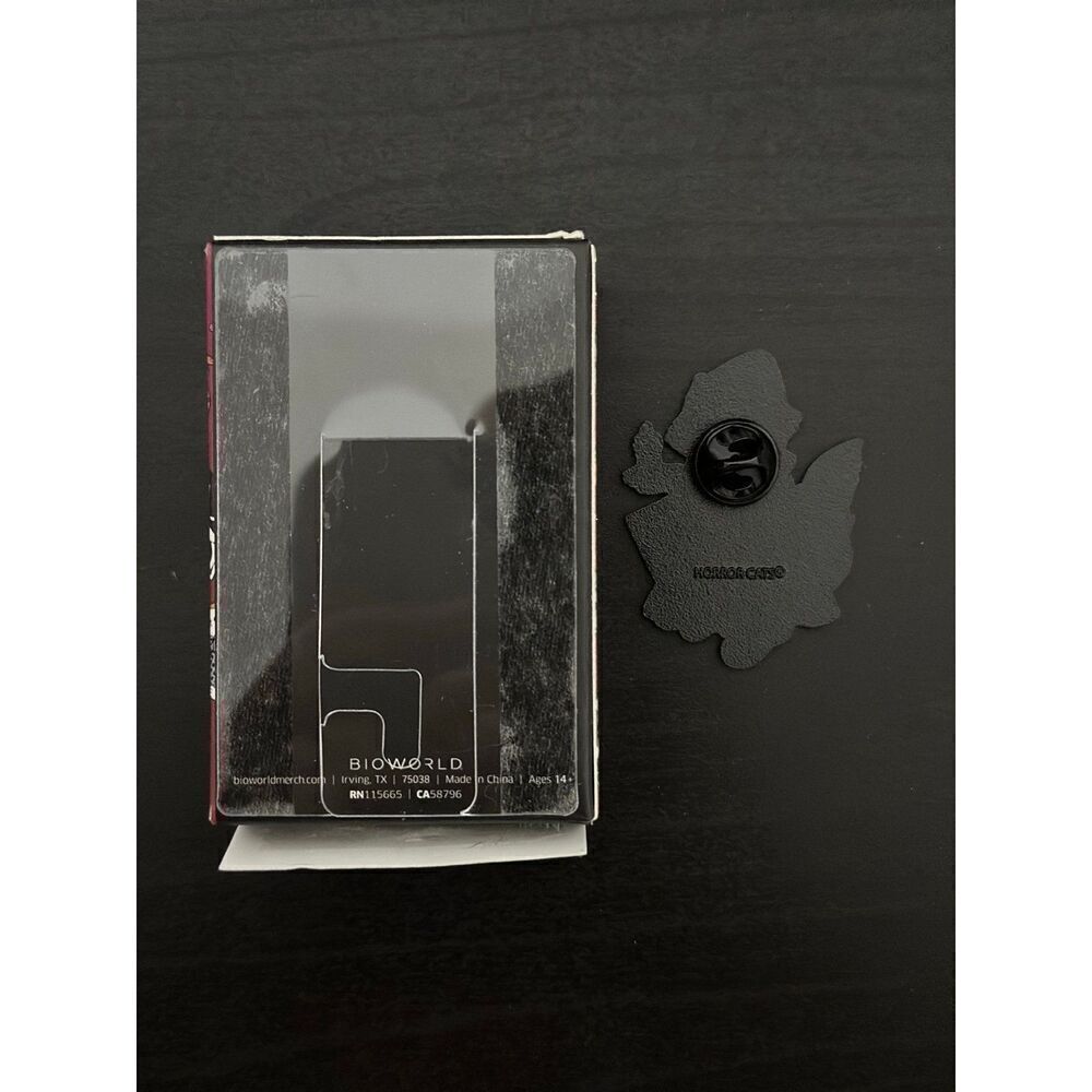 Horror Cats Wicked Whiskers Halloween Pin (Gray Cat) - Picture 2 of 2